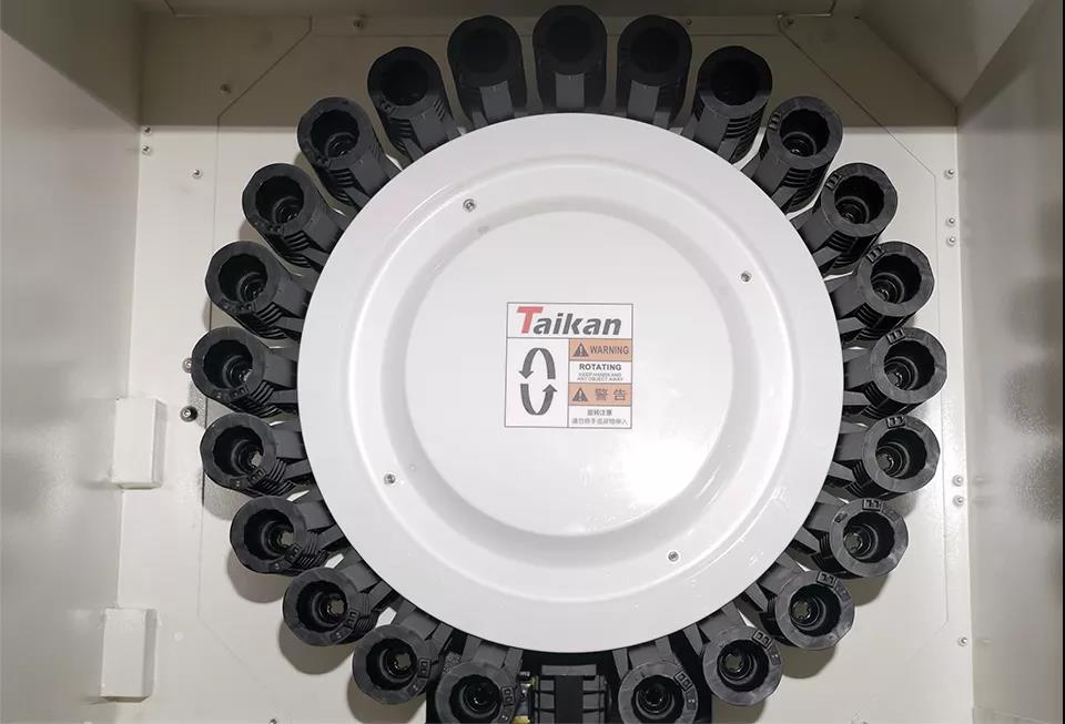 不朽情缘精机刀库